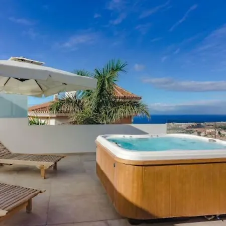The Pearl Costa Adeje (Tenerife)